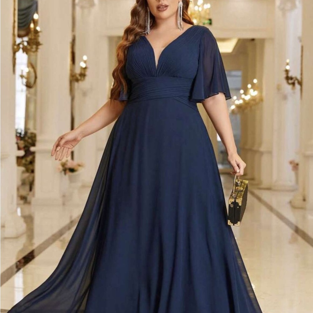 Plus-Size Navy V-Neck Chiffon Maxi Dress
